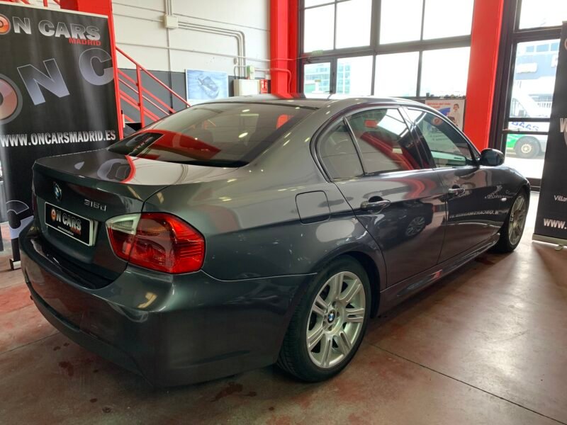 BMW Serie 3 318d pack m