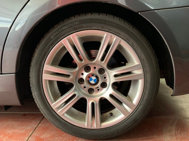 BMW Serie 3 318d pack m