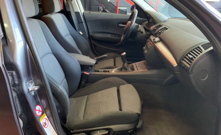 BMW SERIE 1 sport 118d