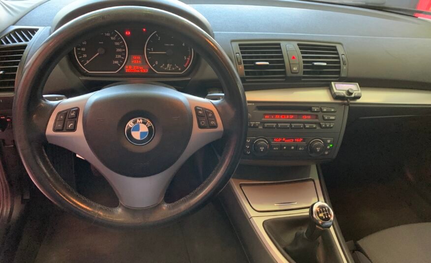 BMW SERIE 1 sport 118d