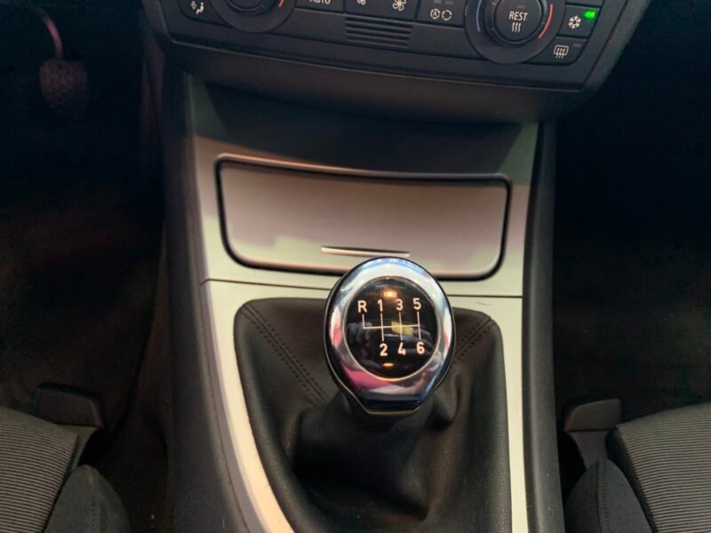 BMW SERIE 1 sport 118d