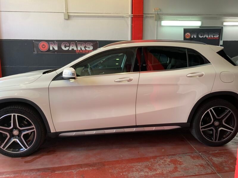 MERCEDES-BENZ Gla 220cdi amg line