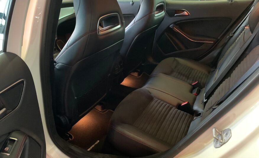MERCEDES-BENZ Gla 220cdi amg line