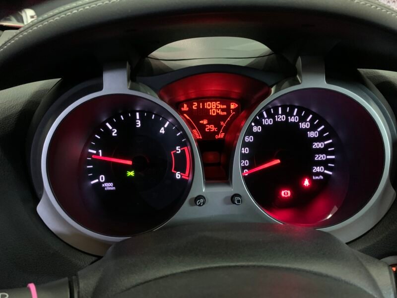 NISSAN JUKE 1.5 dci tekna premium piel