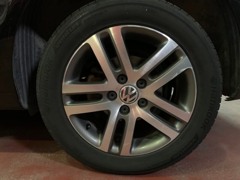 VOLKSWAGEN Touran 1.9 tdi edition