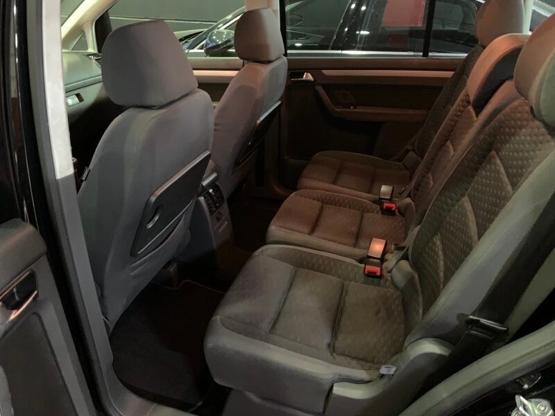 VOLKSWAGEN Touran 1.9 tdi edition