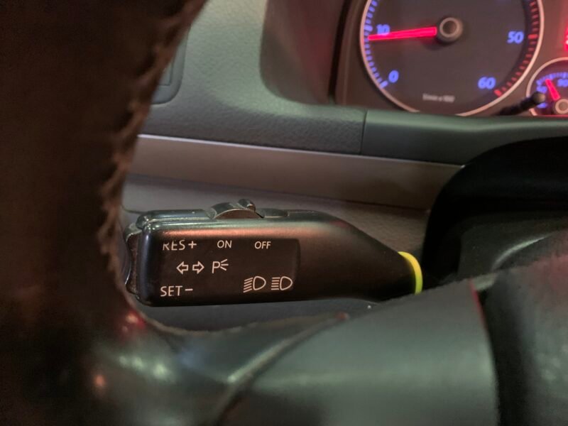 VOLKSWAGEN Touran 1.9 tdi edition