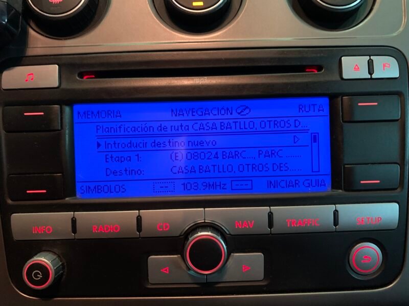 VOLKSWAGEN Touran 1.9 tdi edition