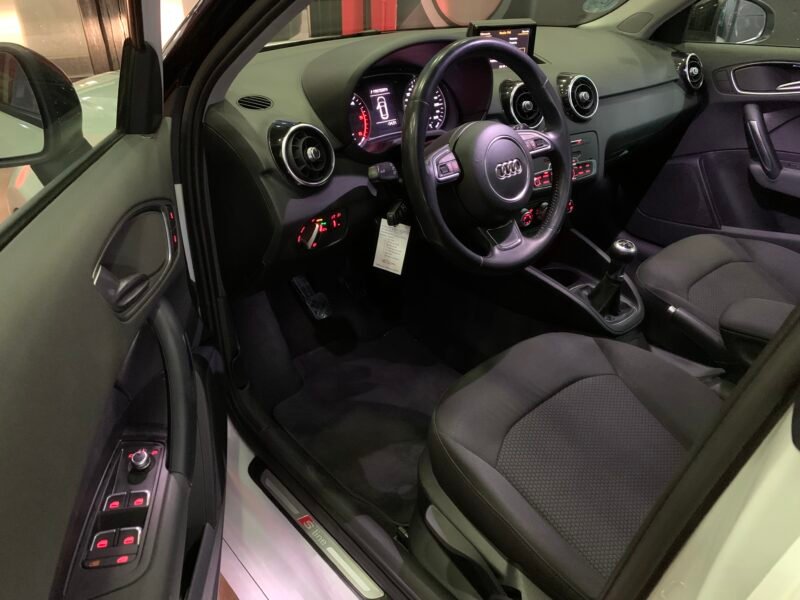 AUDI A1 1.4 tdi sportback sline