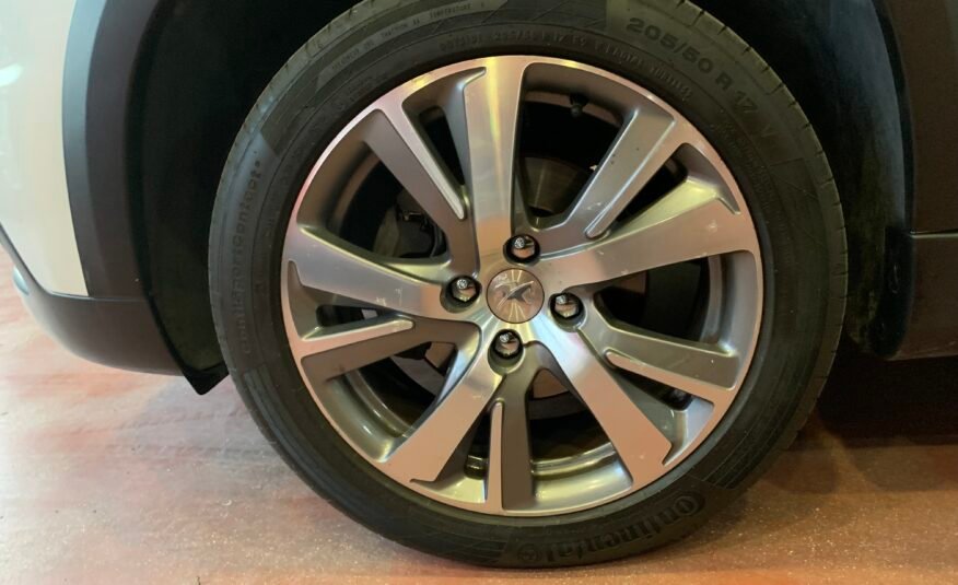PEUGEOT 2008 1.6 bluehdi allure