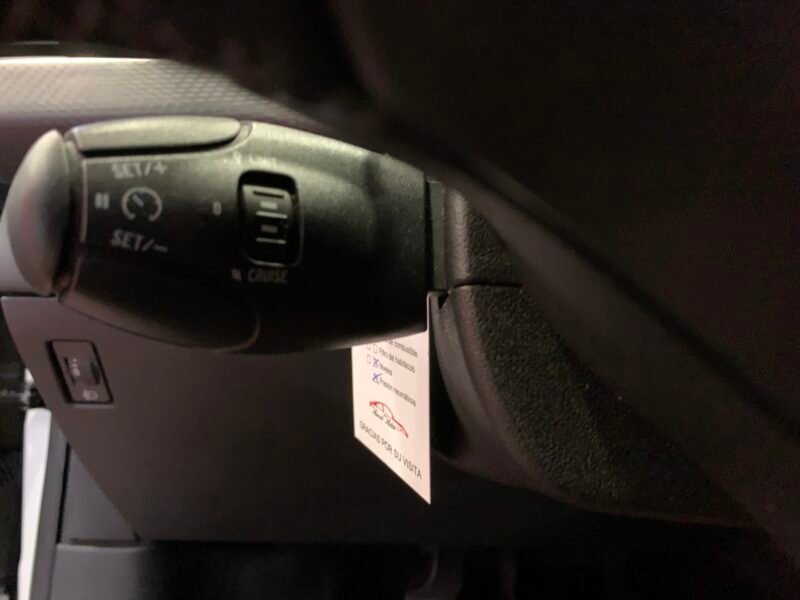 PEUGEOT 2008 1.6 bluehdi allure