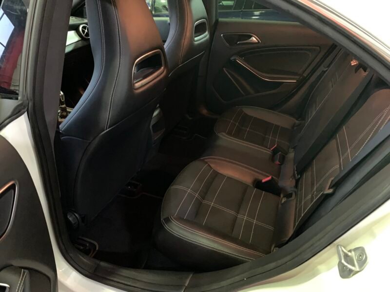 MERCEDES-BENZ clase cla 200 cdi