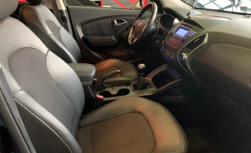 HYUNDAI ix35 1.7 crdi tecno sky