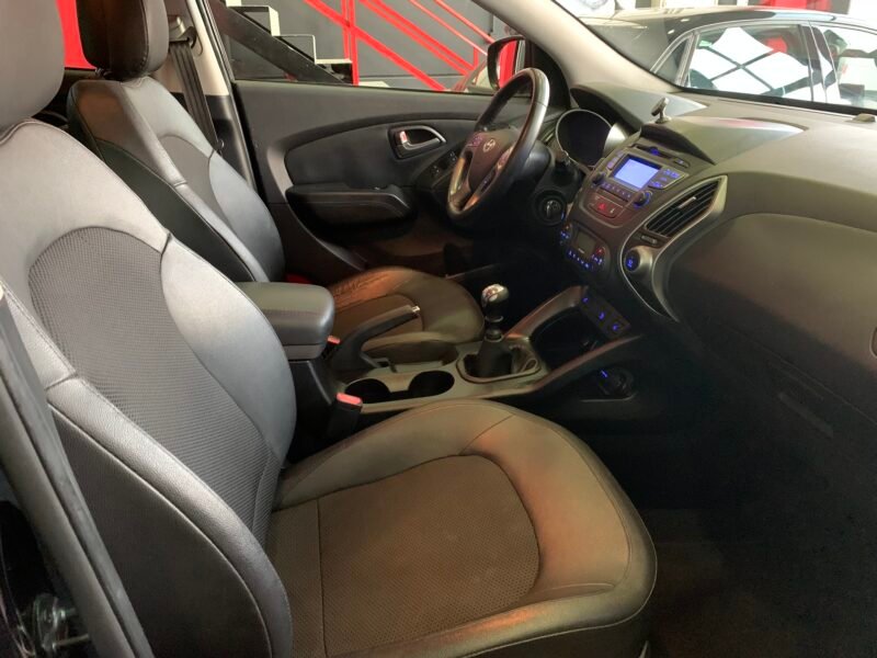HYUNDAI ix35 1.7 crdi tecno sky