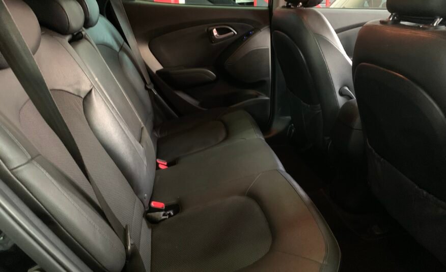 HYUNDAI ix35 1.7 crdi tecno sky
