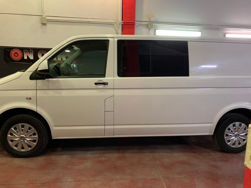 VOLKSWAGEN TRANSPORTER 2.0 TDI 4×4 4motion