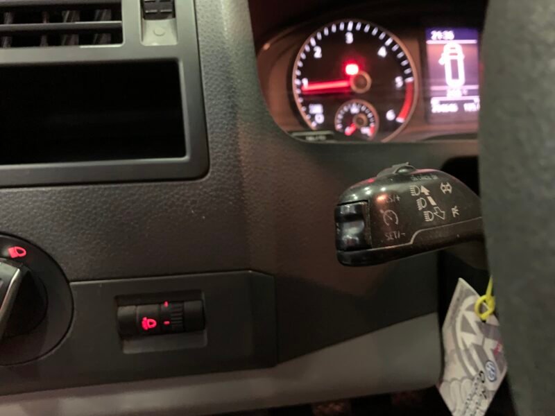 VOLKSWAGEN TRANSPORTER 2.0 TDI 4×4 4motion