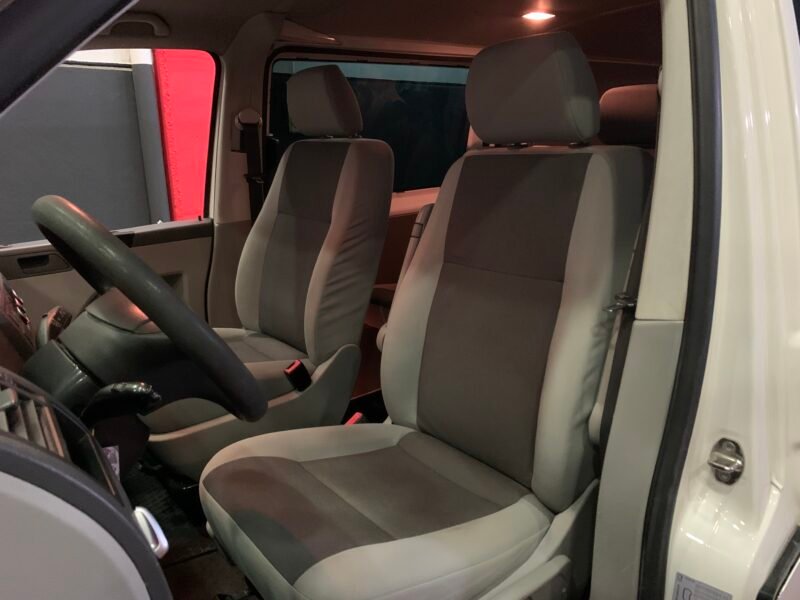 VOLKSWAGEN TRANSPORTER 2.0 TDI 4×4 4motion