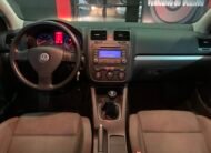 VOLKSWAGEN Golf 1.6i 5v sportline