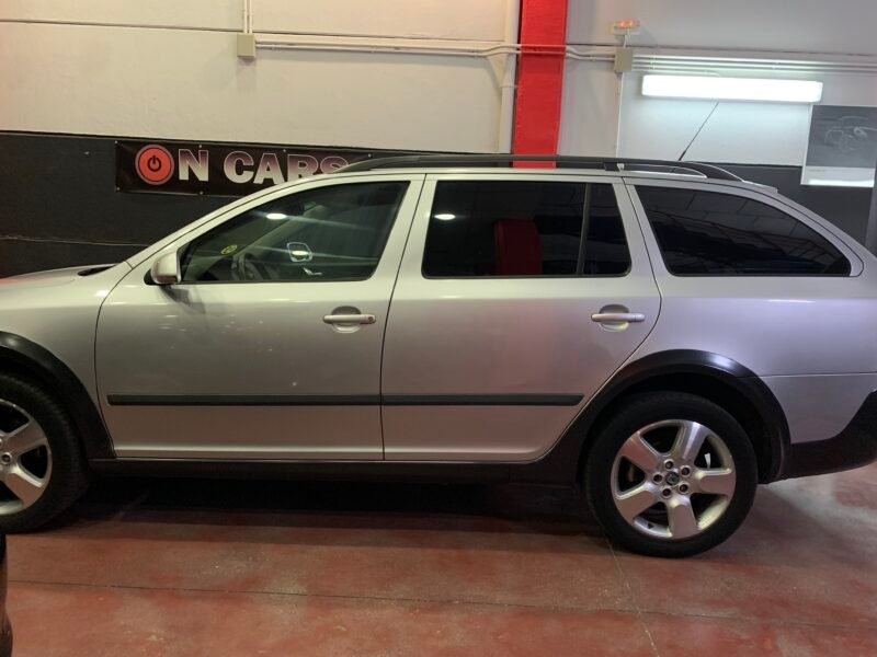 SKODA Scout 2.0 TDI 4×4 5p.