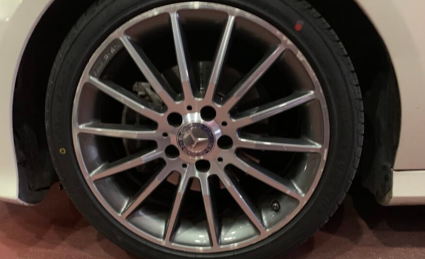 MERCEDES-BENZ Clase A 180 cdi amg line