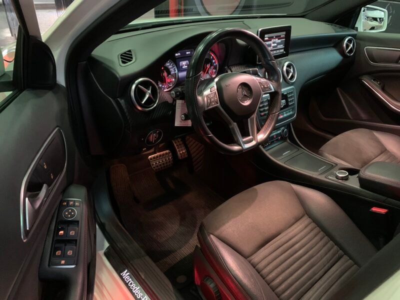 MERCEDES-BENZ Clase A 180 cdi amg line