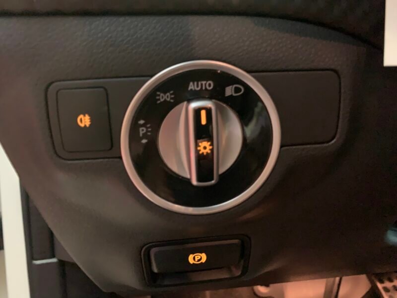 MERCEDES-BENZ Clase A 180 cdi amg line