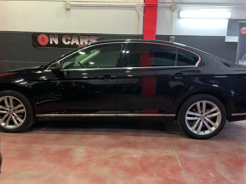 VOLKSWAGEN Passat 2.0 tdi 150cv sport
