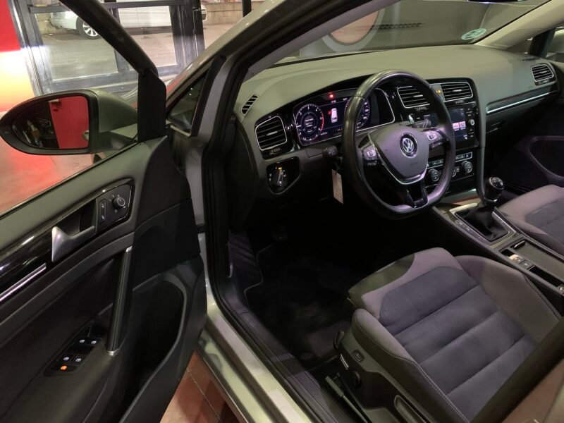 VOLKSWAGEN golf variant 2.0 tdi 150cv sport