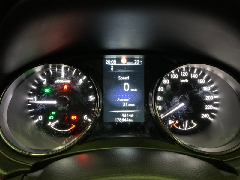 NISSAN qashqai 1.5 dci sport