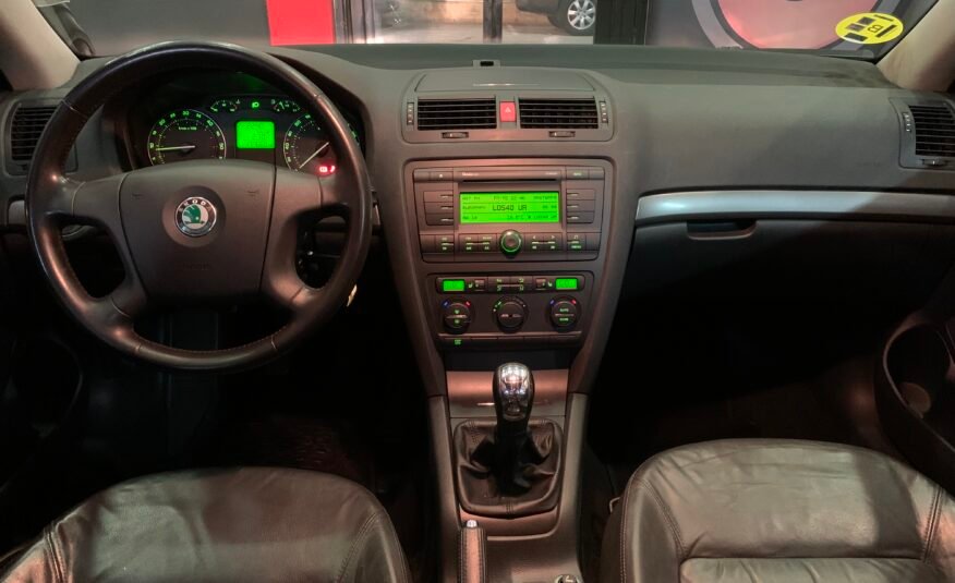 SKODA Octavia 2.0 tdi 140cv elegance