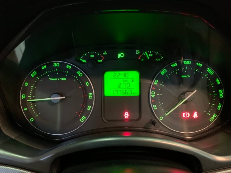 SKODA Octavia 2.0 tdi 140cv elegance