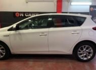 TOYOTA auris 1.8 hybrido
