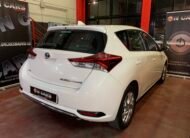 TOYOTA auris 1.8 hybrido
