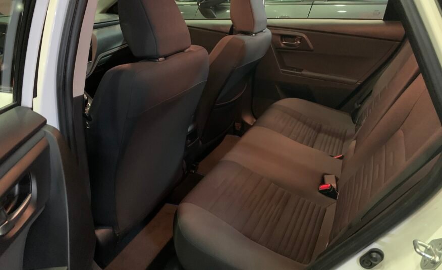 TOYOTA auris 1.8 hybrido