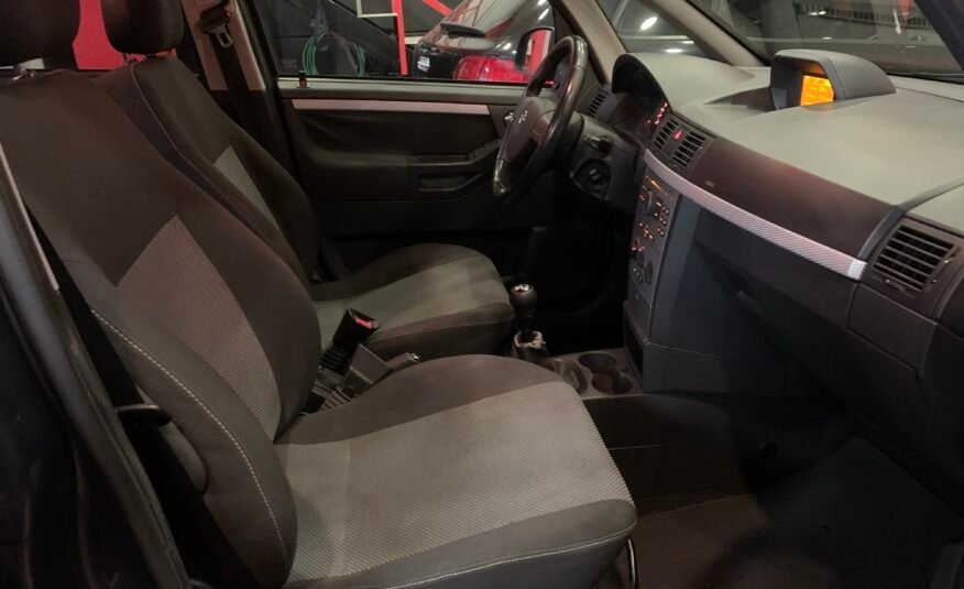 OPEL meriva 1.4i cosmo