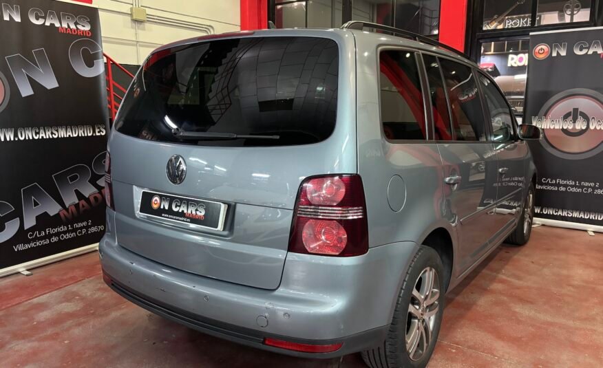VOLKSWAGEN Touran 2.0 tdi 140cv dsg 7 plazas