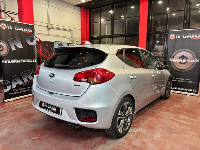 KIA ceed 1.6 crdi xtech 17