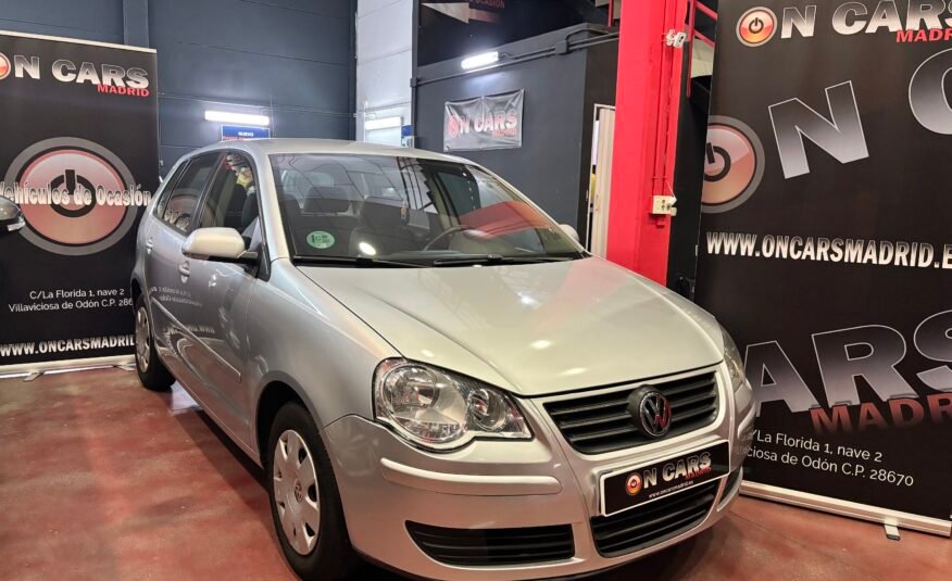 VOLKSWAGEN polo 1.4i advance