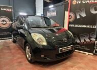 TOYOTA YARIS 1.3 vvti auto