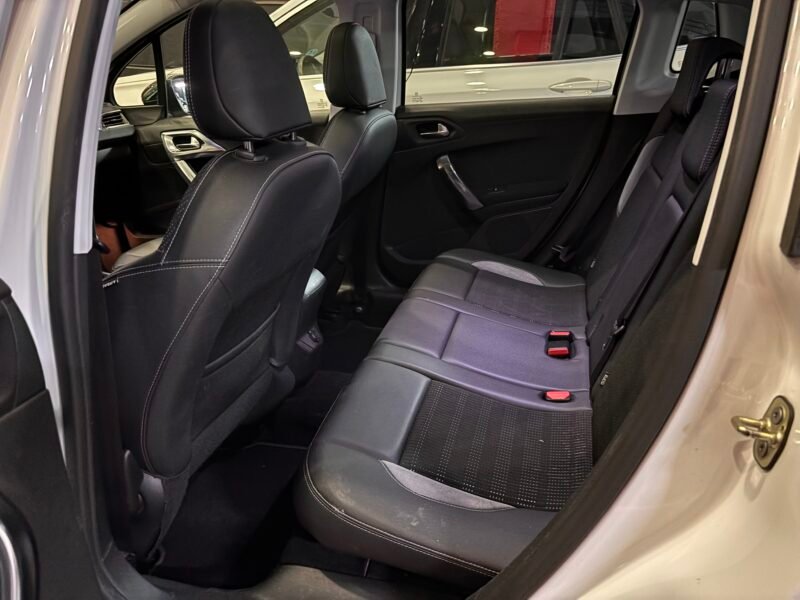 PEUGEOT 2008 1.6 ehdi allure 115cv