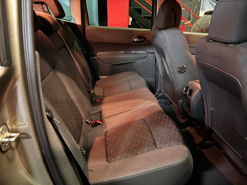 PEUGEOT 3008 1.6 bluehdi style