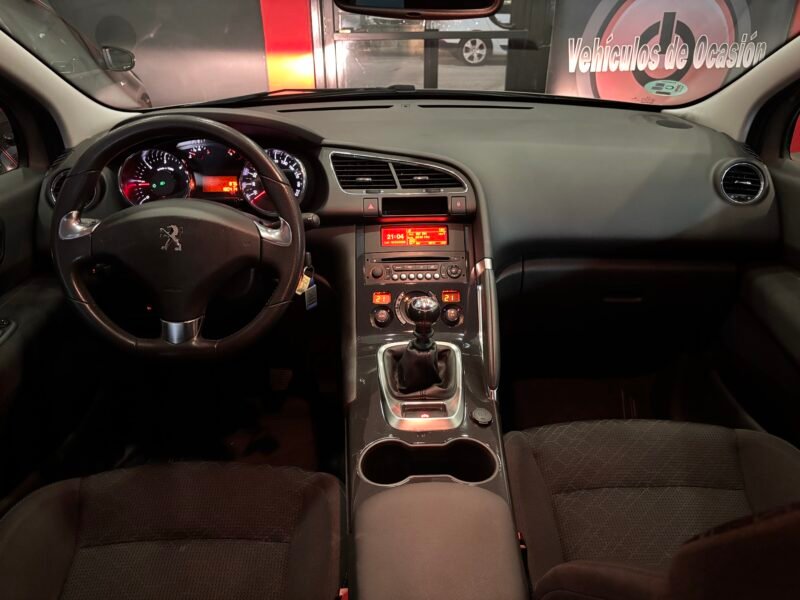 PEUGEOT 3008 1.6 bluehdi style