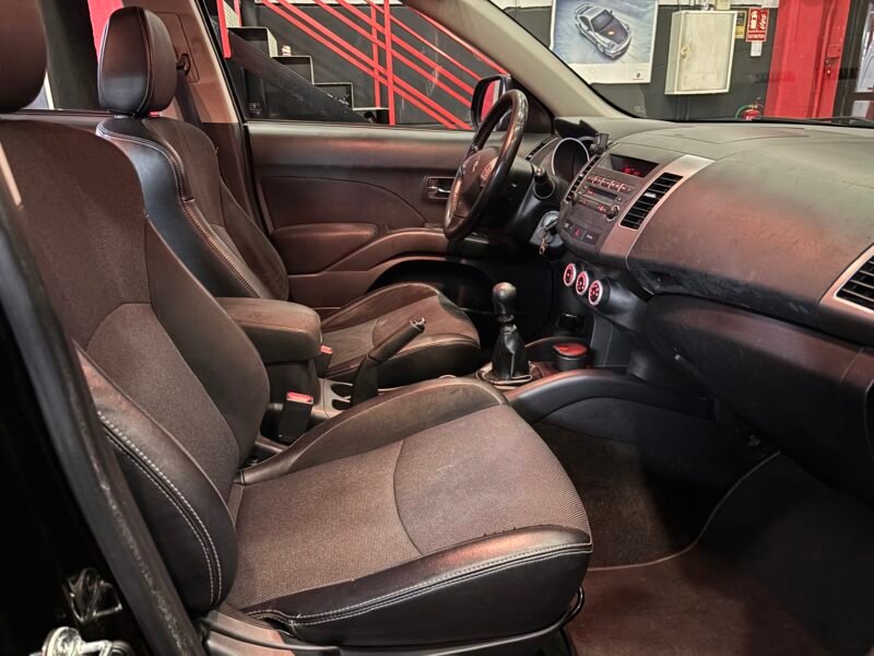 CITROEN c-crosser 2.2 hdi 160cv exclusive