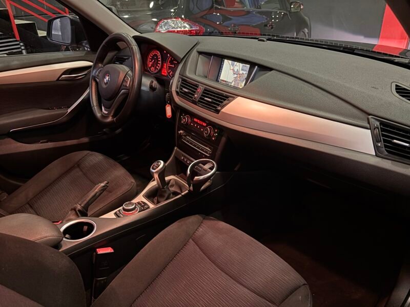 BMW x1 sdrive 18d