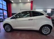 FORD KA 1.2i titanium