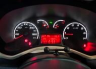 FORD KA 1.2i titanium