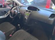 TOYOTA YARIS 1.0 vvti