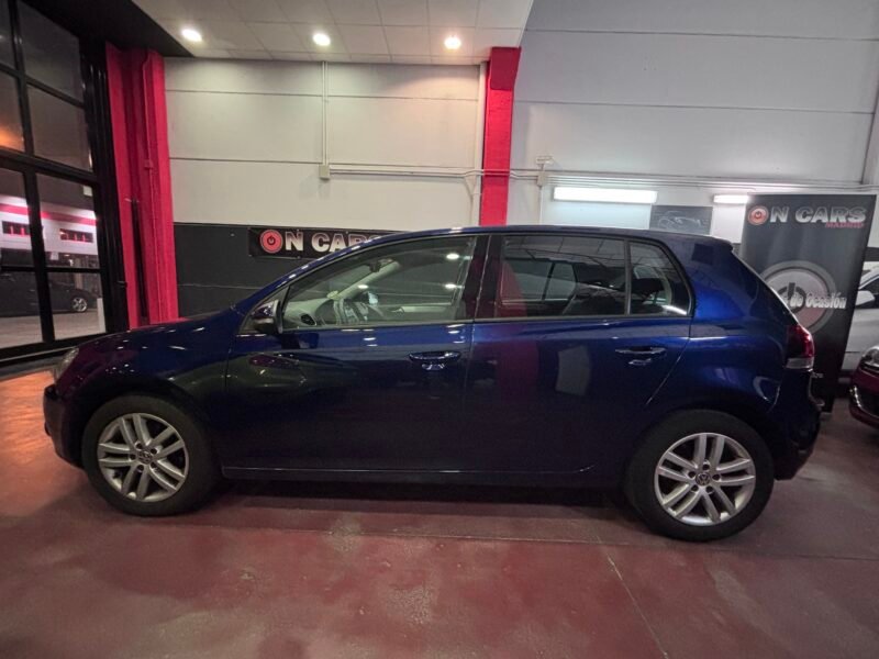 VOLKSWAGEN Golf 1.6 tdi 105cv sport